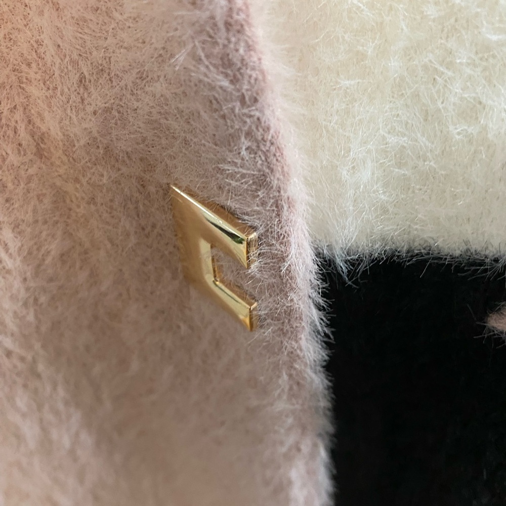 Alpaca Jacket - Picture 5 of 8